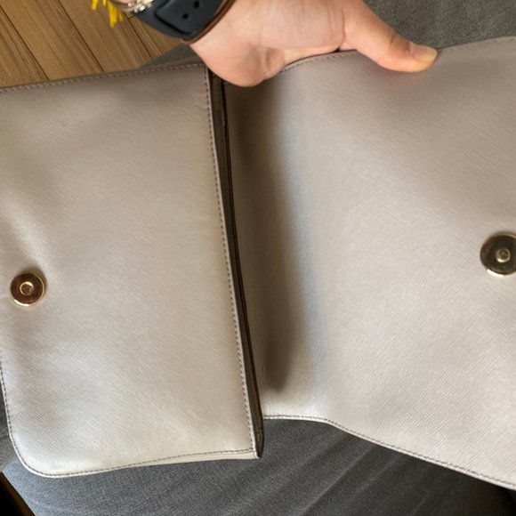 Tory Burch Crossbody Chain Bag - Picture 2 of 5